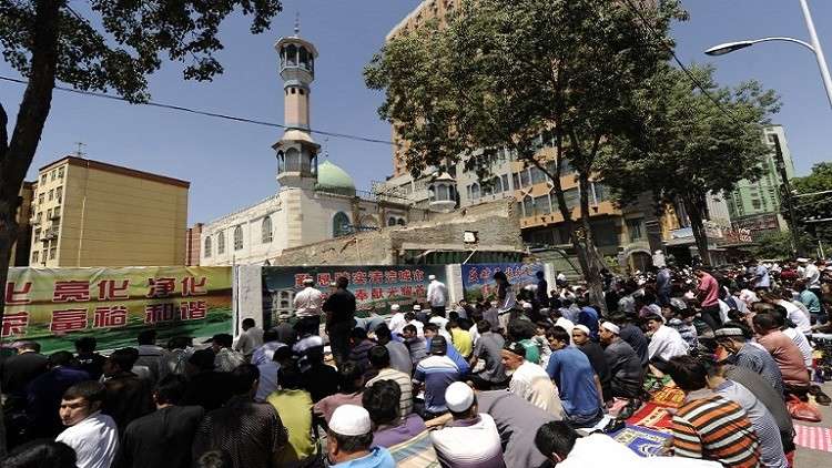 سفراء غربيون يطلبون إيضاحات حول معاملة المسلمين بالصين