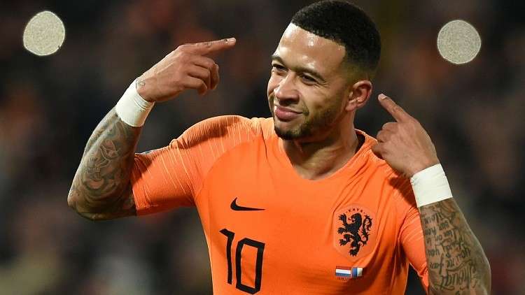 ديباي يحرج أبطال العالم بهدف رائع (فيديو)