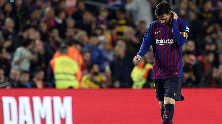 ميسي يطالب البارسا بالتعاقد مع 4 لاعبين بينهم عربي