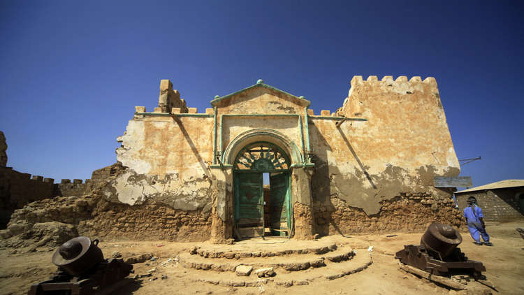 نائب الرئيس السوداني: اتفاقيتنا مع تركيا لصيانة ميناء سواكن أثارت الحسد