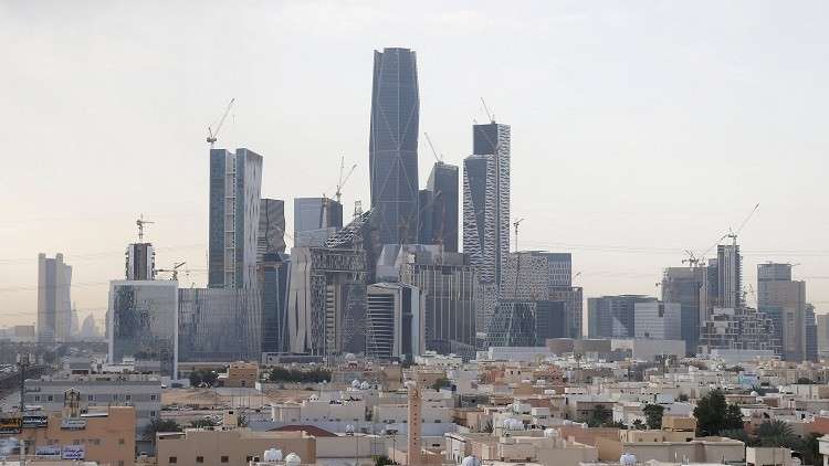 سماء السعودية تبرق!