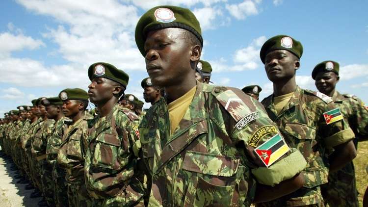 مقتل 12 شخصا على أيدي مسلحين في موزمبيق ونزوح الآلاف إلى تنزانيا