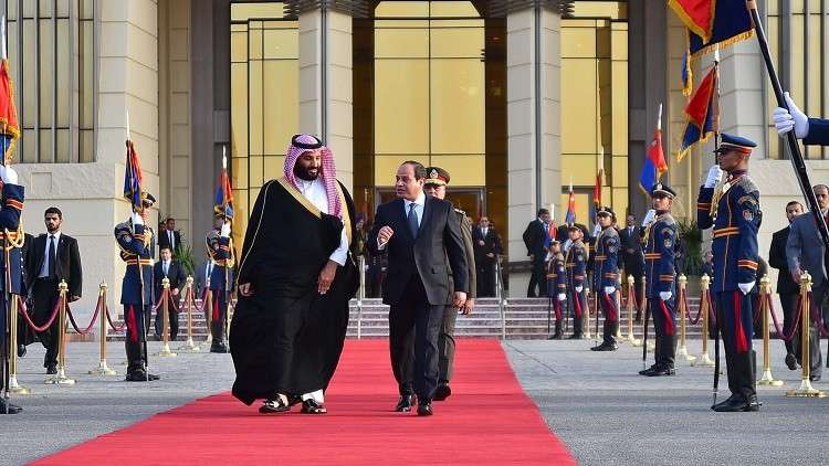 بالصور.. السيسي يستقبل ولي العهد السعودي في مصر