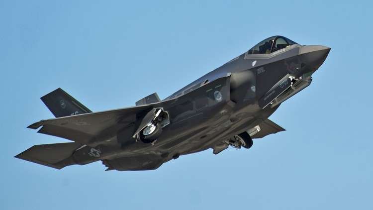 الحكومة اليابانية تدرس شراء 100 طائرة شبح أمريكية 