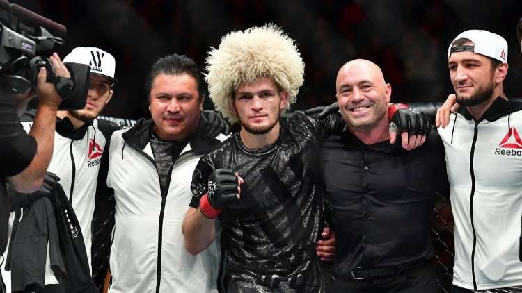 الأمريكي وايت يكشف عن احتمال مواجهة حبيب لـ 3 مقاتلين