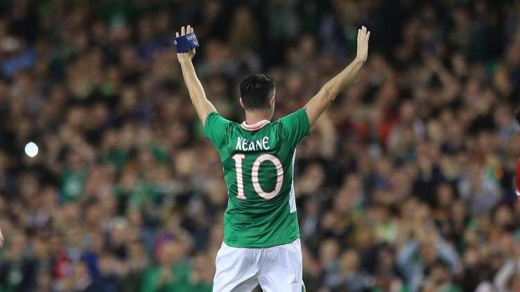 كين يودع ملاعب الساحرة المستديرة