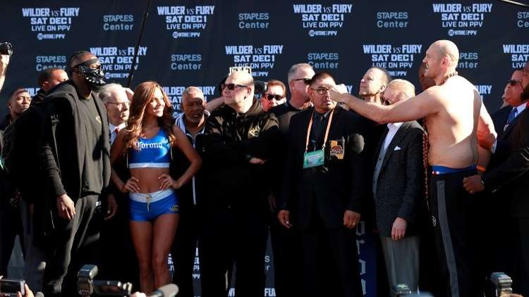 عالم الفن النبيل بانتظار موقعة "شرسة" بين وايلدر وتايسون فيوري