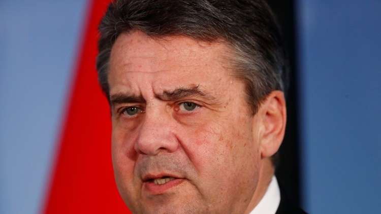 وزير خارجية ألمانيا السابق: أوكرانيا حاولت جرّنا إلى حرب مع روسيا!