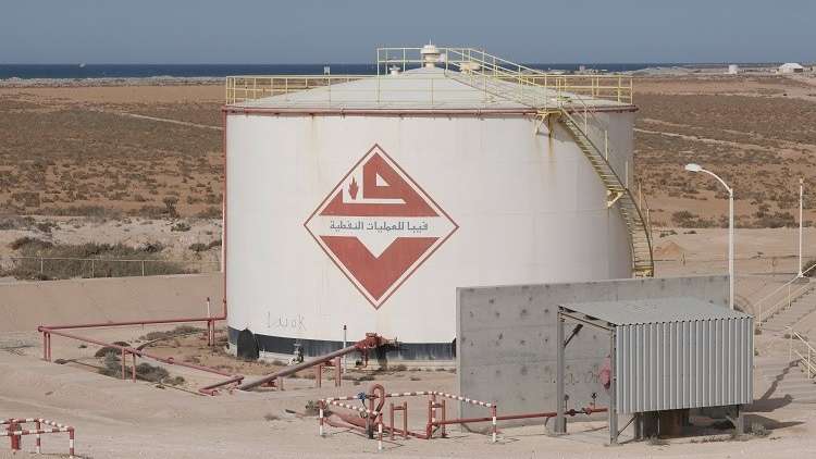 إعادة فتح 4 موانئ لتصدير النفط في ليبيا