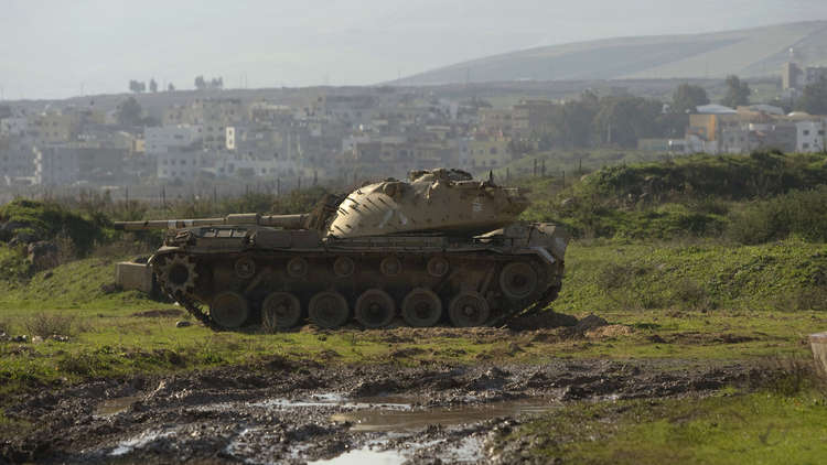 بالصور.. الجيش الإسرائيلي يعلن اكتشاف "نفق هجومي" عند الحدود مع لبنان