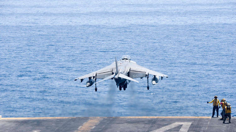 اصطدام وتحطم مقاتلتين أمريكيتين قبالة سواحل اليابان