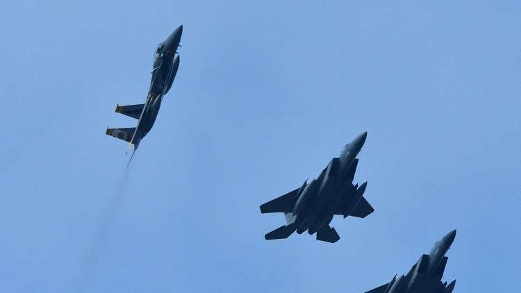 الطيران الحربي الأمريكي يحلق فوق أوكرانيا