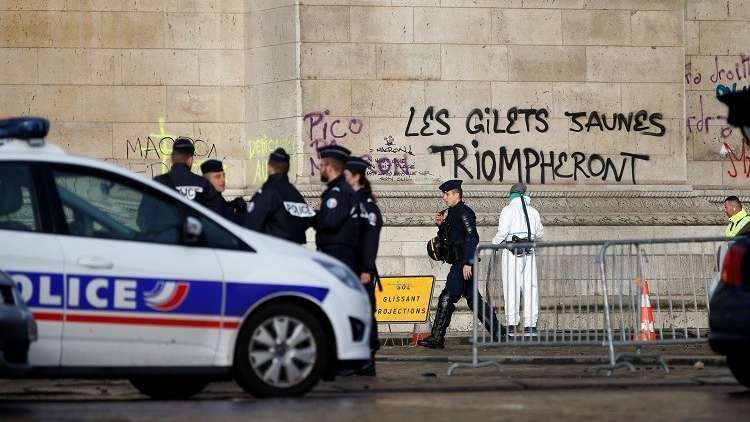 الشرطة الفرنسية تضرب عن العمل تضامنا مع 