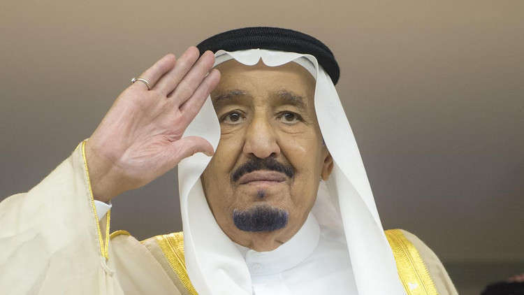 أمير الكويت يهنئ العاهل السعودي 