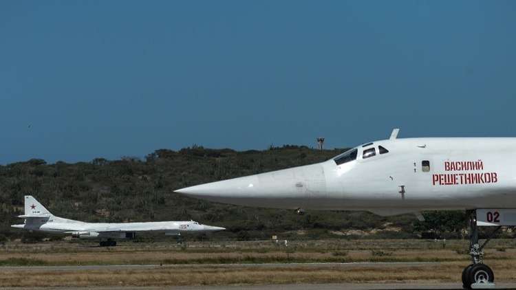 جواب فنزويلي لاذع على تصريح بومبيو المتعلق بقاذفات روسيا الاستراتيجية