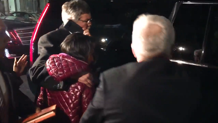 بالفيديو.. لحظة الإفراج عن المديرة المالية لمجموعة هواوي الصينية