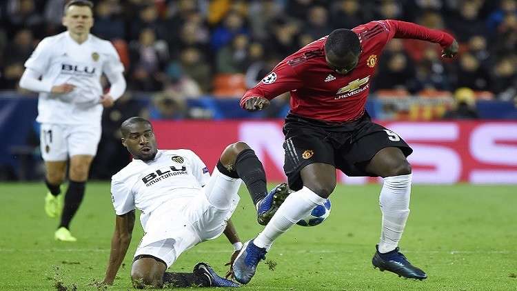 فالنسيا يعلن مدة غياب كوندوغبيا