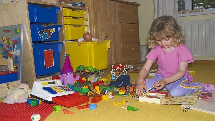 مادة سامة نلمسها كل يوم دون علمنا!