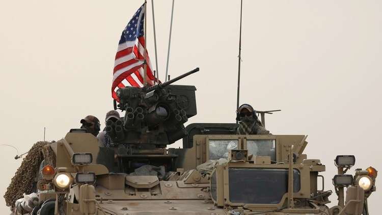 الأناضول: انسحاب 100 شاحنة أمريكية من شرق سوريا