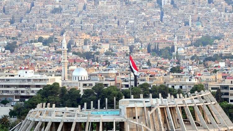 القائم بأعمال السفير السوري في مصر يفند أنباء عن زيارة مرتقبة لأمير قطر إلى دمشق