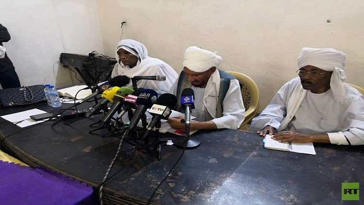 مؤتمر صحفي للصادق المهدي