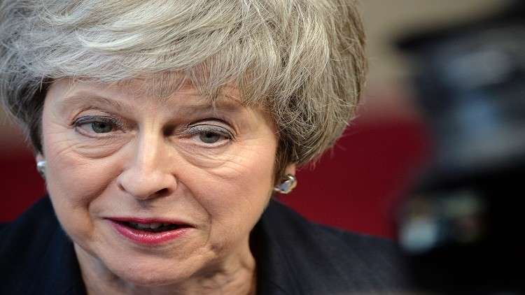 ماي تشكر جيشها على منع روسيا من "غزو بريطانيا"