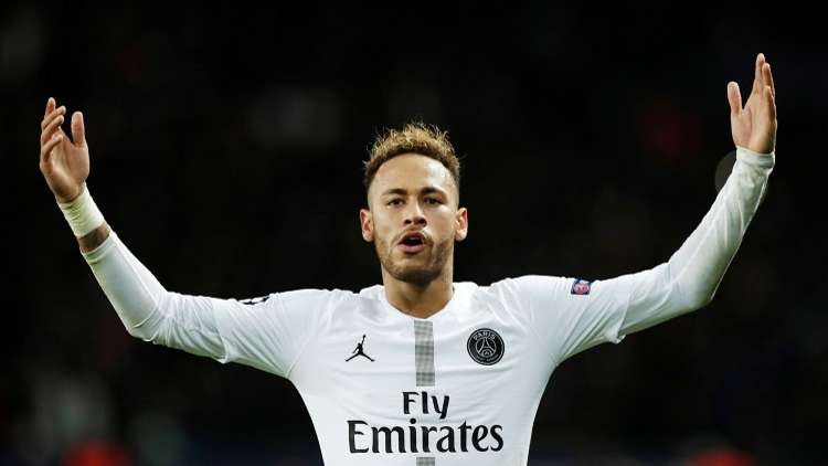 لاعب برشلونة: أُصلي من أجل عودة نيمار