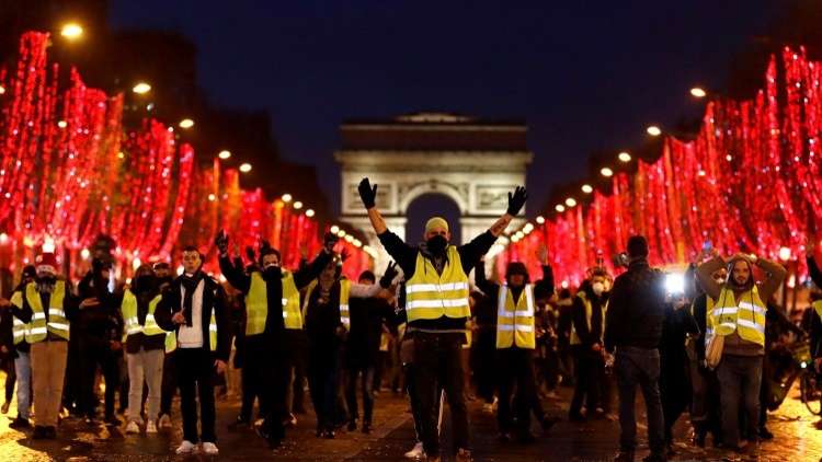 الروس أخوتنا.. وسوف نناضل ضد العولميين المحتلين