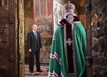 بطريرك موسكو وعموم روسيا كيريل خلال صلاة بمناسبة بدء تنصيب فلاديمير بوتين رئيسا لروسيا، الكرملين، موسكو، روسيا 7 مايو/ أيار 2018