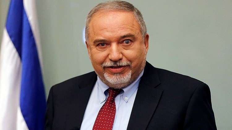 ليبرمان ينفي قيامه بكشف محتوى
