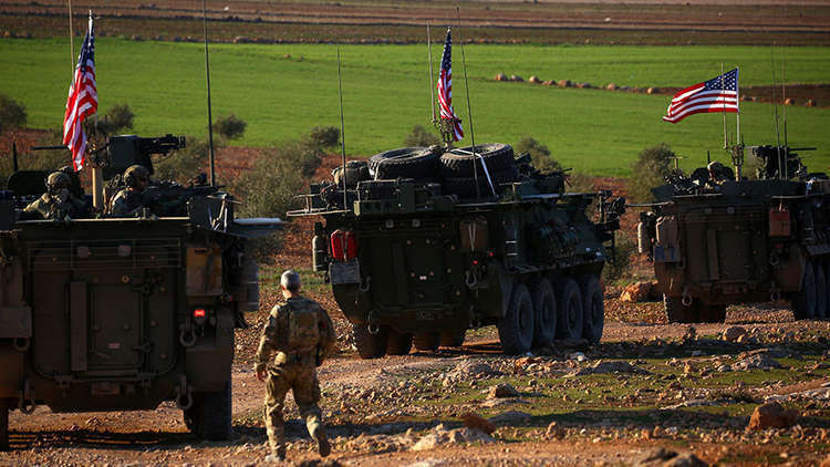 مصادر لـRT: جزء من القوات الأمريكية المنسحبة من سوريا استقرت في قاعدة عين الأسد العراقية