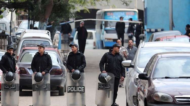 الأمن المصري يلقي القبض على المتهم الرئيسي في زرع القنبلة المنفجرة في خبير المفرقعات