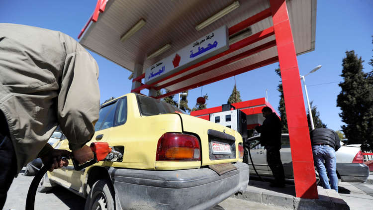 سوريا تطلق مشروع البطاقات الذكية للآليات العاملة على البنزين