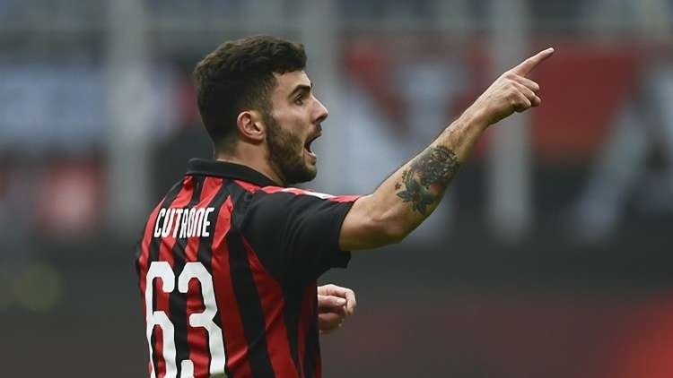 ميلان يعود من جنوى ببطاقة العبور لدور الثمانية لكأس إيطاليا (فيديو)