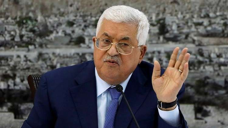 وزير الأمن الداخلي الإسرائيلي يقترح منع الرئيس الفلسطيني من العودة للضفة بسبب 