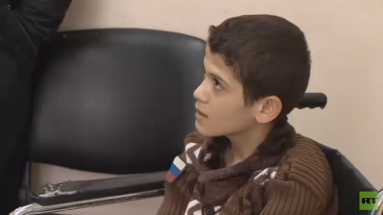 جهود روسية تنقذ ساق طفل سوري مصاب