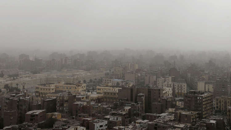 موجة طقس باردة تضرب مصر وإعلان حالة الطوارئ إثر سقوط قتلى وجرحى