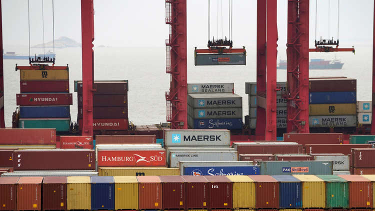 بيانات صينية تنذر بمخاطر على الاقتصاد العالمي