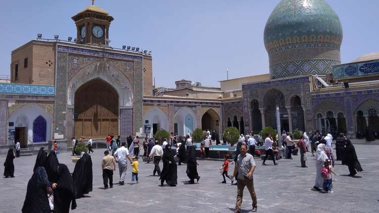 روسيا وإيران تتجهان نحو إلغاء تأشيرات الدخول للمجموعات السياحية