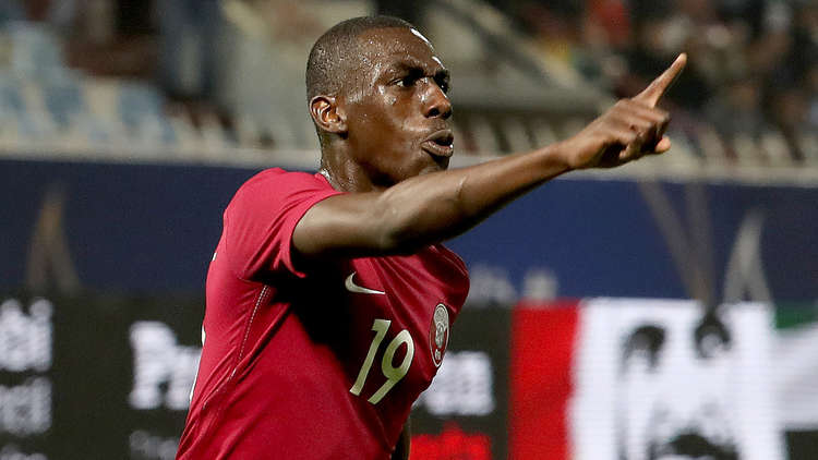 قطر تشكو منظمي كأس آسيا في الإمارات للاتحاد الآسيوي