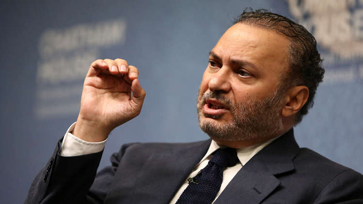 قرقاش يعلق على دور الأكراد في سوريا ويدعو للتعامل معهم