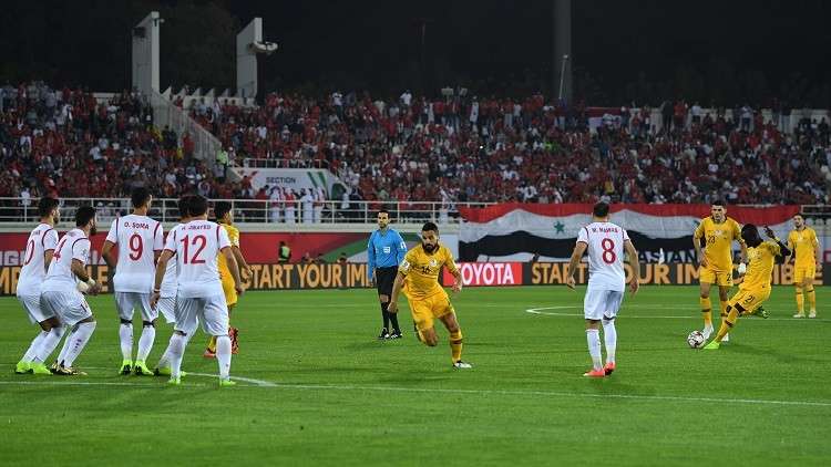 ما هو سر الحركة الاحتفالية لقناص أستراليا بعد هز شباك سوريا ؟