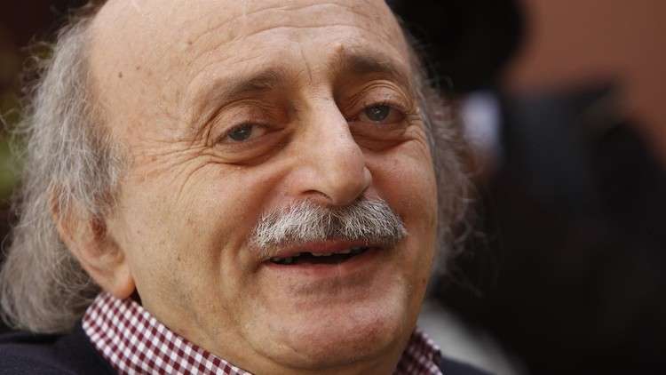 جنبلاط "يغرد" عن تعطيل قمة بيروت