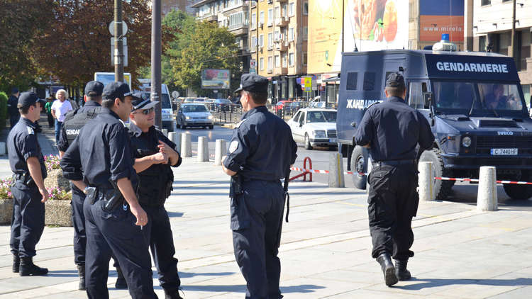 بلغاريا تعتقل أكثر من 40 مشتبها به في تمويل الإرهاب الدولي
