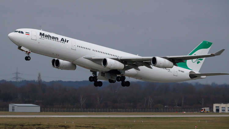 تقارير: طائرة إيرانية تلغي الهبوط في مطار دمشق بسبب الغارة الإسرائيلية 