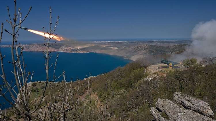 الجيش الروسي يرصد إطلاق صاروخ إسرائيلي فوق المتوسط