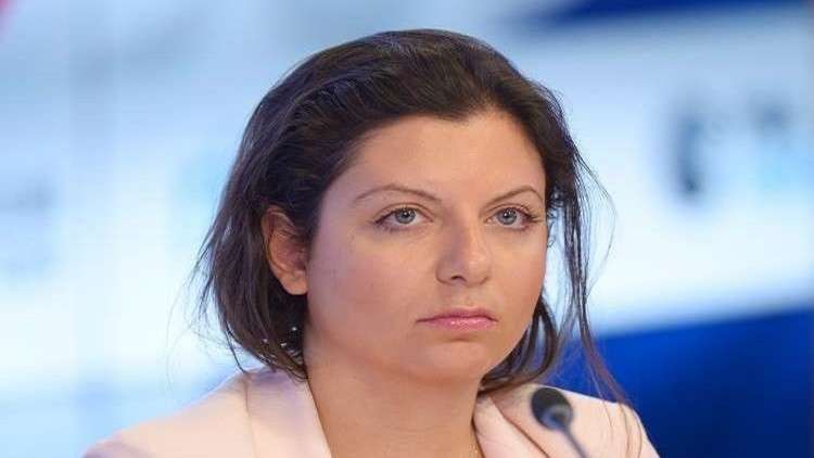 فرنسا تلقن أطفالها كراهية روسيا عبر برامج تلفزيونية