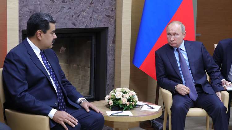 بوتين يعرب لمادورو عن دعمه للسلطات الشرعية في فنزويلا وينتقد التدخل الخارجي التخريبي