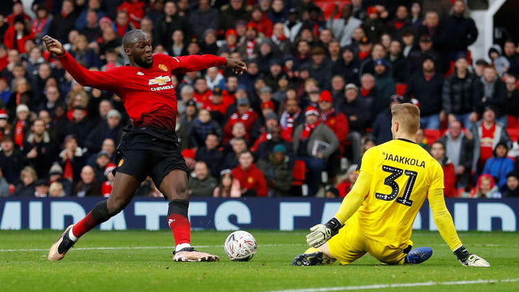 قرعة كأس الاتحاد الإنكليزي.. نهائي مبكر بين تشيلسي ومانشستر يونايتد