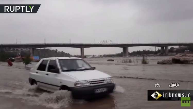 فيضانات تضرب 5 محافظات إيرانية